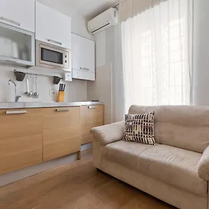 https://porta-venezia-nest-apartment.italymilanhotels.net